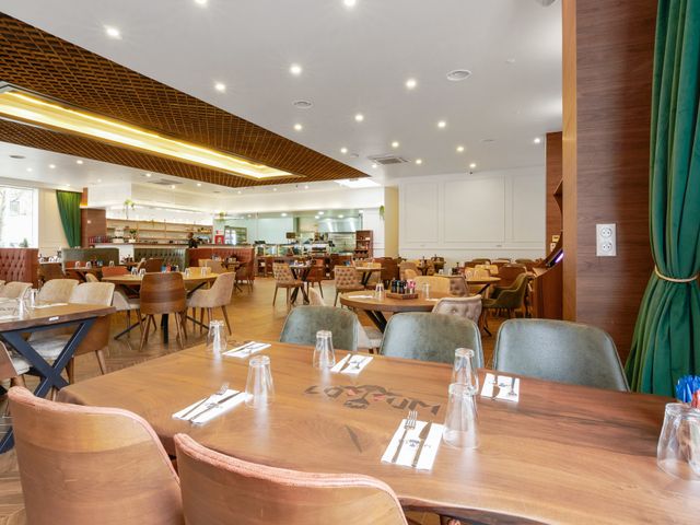 Lokkum Steakhouse 78 16242624_lokkum_steakhousse__6.jpg